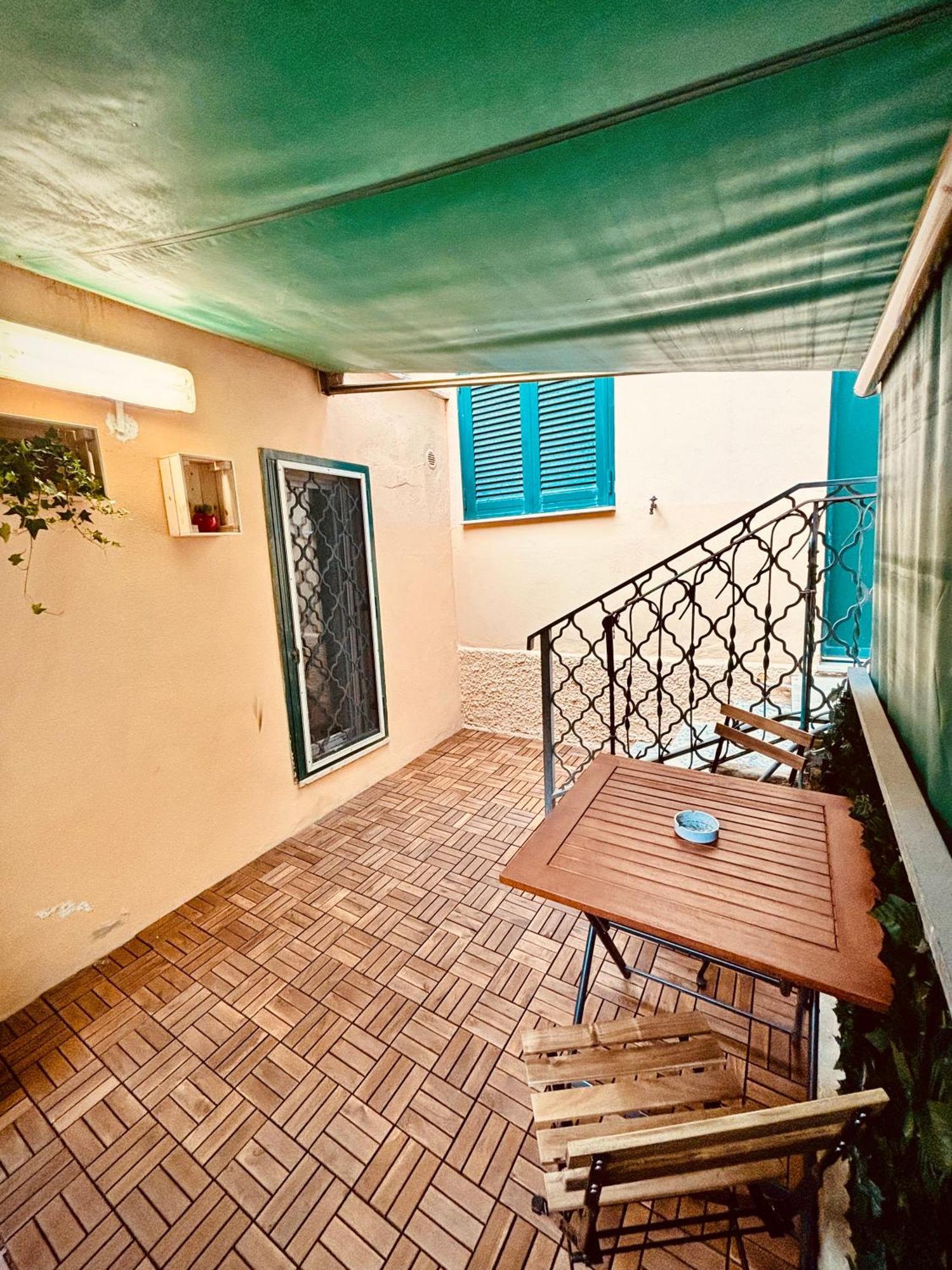 Garden Suite Civitavecchia Eksteriør bilde